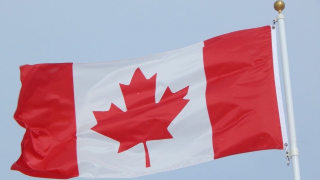 Premier Kanady Justin Trudeau ogłosił, że amerykańsko-kanadyjska granica pozostanie zamknięta na kolejny miesiąc.