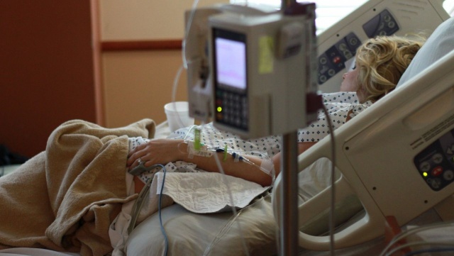 W Belgii liczba hospitalizowanych osób z koronawirusem spadła poniżej 5 tysięcy. Na oddziałach intensywnej terapii przebywa nieco ponad tysiąc pacjentów z wykrytym patogenem.