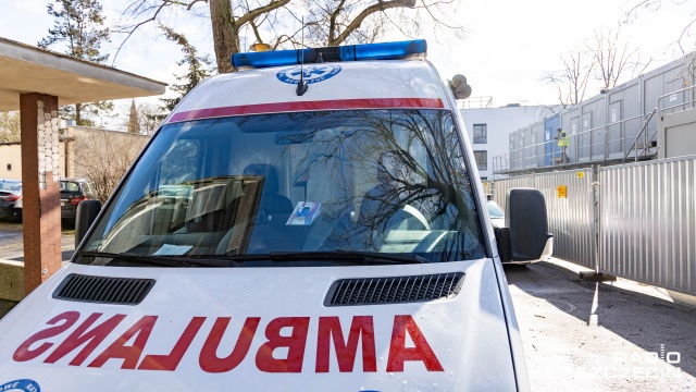 Wojewódzka Stacja Sanitarno-Epidemiologiczna informuje o śmierci młodej kobiety chorującej na koronawirusa.