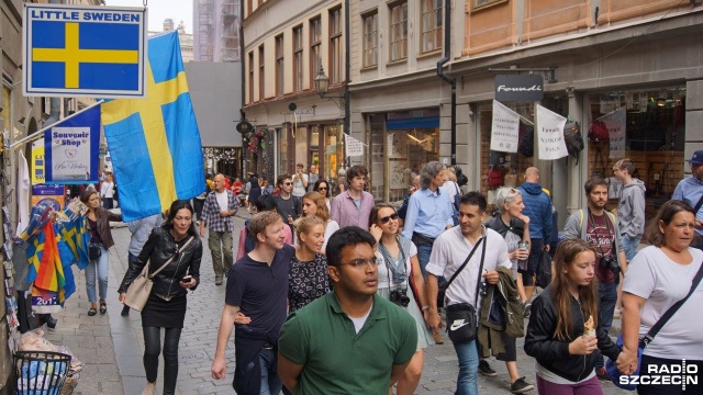 Siedmiu na dziesięciu mieszkańców Szwecji ufa, że obrana przez tamtejsze władze sanitarne strategia walki z epidemią koronawirusa, jest słuszna. Tak wynika z sondażu przeprowadzonego przez jeden ze szwedzkich dzienników.