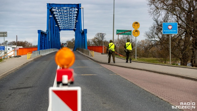 Za miesiąc granice mogą być znów otwarte. Wicepremier Jadwiga Emilewicz stawia jednak jeden warunek: sytuacja z pandemią koronawirusa nie może rozwijać się w tempie szybszym, niż teraz - mówiła na antenie Polsat News.