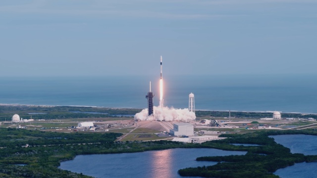 Historyczny dzień dla amerykańskiej astronautyki. Po 9 latach przerwy Stany Zjednoczone wracają do lotów załogowych z własnego terytorium.