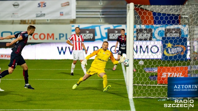 Pogoń Szczecin wygrała z Cracovią Kraków 1:0 w meczu 28. kolejki PKO Bank Polski Ekstraklasy.