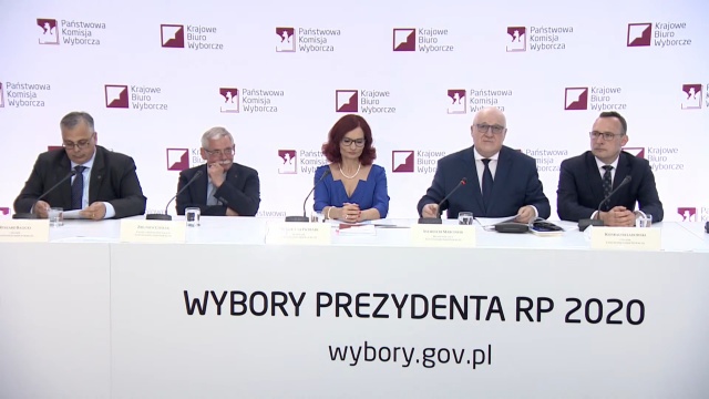 Przewodniczący Państwowej Komisji Wyborczej Sylwester Marciniak poinformował, że podczas pierwszej tury wyborów prezydenckich doszło do 25 podejrzeń popełnienia przestępstwa w związku z wyborami i 270 wykroczeń.