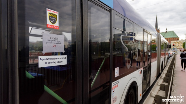 Od środy Zarząd Dróg i Transportu Miejskiego w Szczecinie wprowadza zmiany w kursowaniu sporej liczby autobusów.