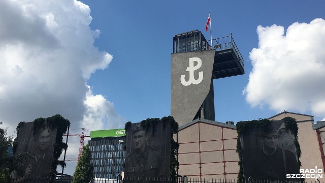 Obchody 76. rocznicy wybuchu Powstania Warszawskiego zostaną dostosowane do zaleceń związanych z epidemią koronawirusa. Część wydarzeń będzie zamknięta, a podczas innych będą obowiązywać limity uczestników.