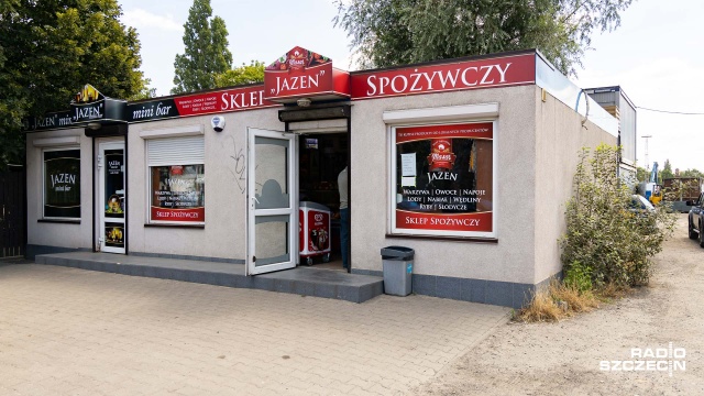 Policja szuka sprawców kradzieży pieniędzy ze zbiórki na rehabilitację niepełnosprawnych dzieci. Do zdarzenia doszło w ubiegłym tygodniu. Pojemnik stał w jednym ze sklepów na szczecińskiej Wyspie Puckiej.