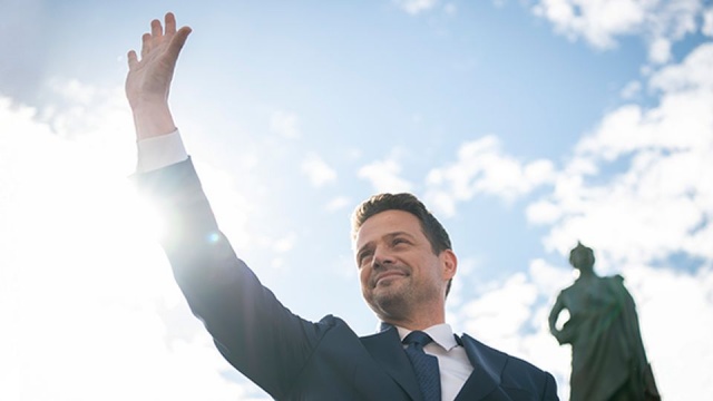 Kandydat Koalicji Obywatelskiej na prezydenta Rafał Trzaskowski pogratulował Andrzejowi Dudzie wygranej w wyborach.