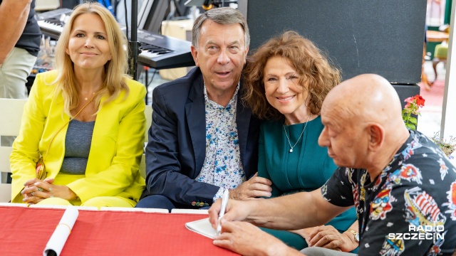 Halina Frąckowiak, Mira Kubasińska, Karin Stanek, Tadeusz Nalepa, Wojciech Gąssowski i Andrzej Dzikowski od soboty mają swoje gwiazdy w szczecińskiej Alei Gwiazd. Znajduje się ona przy Muzeum Muzyki Polskiej przy willi Sorrento.