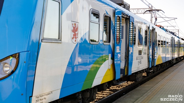 Około 16, służby wykryły usterkę sieci trakcyjnej na trasie Poznań-Szczecin. Były zmiany w kursowaniu pociągów.