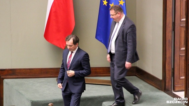 Minister sprawiedliwości Zbigniew Ziobro poinformował, że złożył formalny wniosek do minister rodziny, pracy i polityki społecznej Marleny Maląg o zainicjowanie wypowiedzenia przez Polskę konwencji stambulskiej.