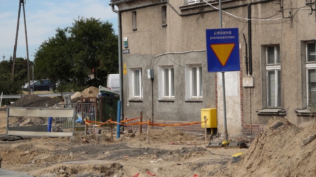 Prawdopodobnie aż do końca września zamknięty będzie przejazd wzdłuż ulicy Granitowej w Szczecinie. To część drogi krajowej nr 31, która łączy bezpośrednio Podjuchy ze Zdrojami.