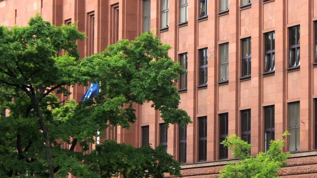 Wśród osób poszkodowanych w wybuchu w Bejrucie nie ma Polaków - poinformował wiceminister spraw zagranicznych Piotr Wawrzyk.