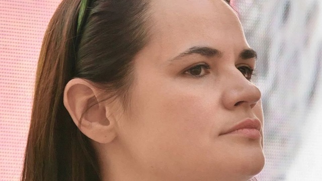 Najważniejsze, że Swiatłana Cichanouska jest bezpieczna i przebywa na Litwie - powiedział litewski minister spraw zagranicznych, Linas Linkeviczius. Szef litewskiej dyplomacji jako pierwszy poinformował o tym, że była kandydatka na prezydenta Białorusi przekroczyła litewską granicę.