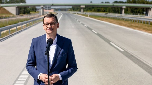 Od piątku kierowcy mogą korzystać z nowego odcinka autostrady A2 z Warszawy do Mińska Mazowieckiego. Drogowcy oddali do użytku fragment trasy od węzła Lubelska do obwodnicy Mińska.