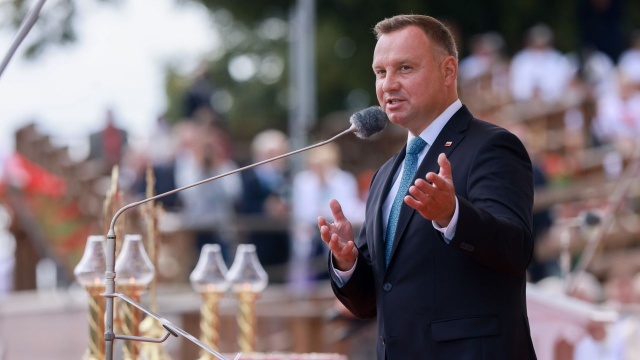 Prezydent Andrzej Duda powiedział, że będzie robił wszystko, by polska wieś szybko się rozwijała. Podkreślił, że dbanie o bezpieczeństwo rolników jest obowiązkiem państwa.