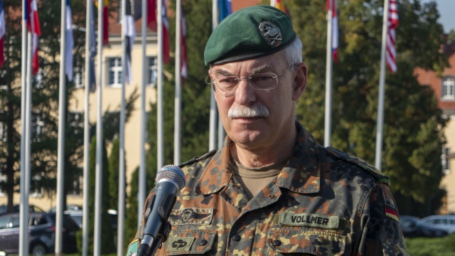 Pandemia nie wpłynęła na Inicjatywę Gotowości NATO - mówił podczas konferencji LANDCOM w Koszarach Bałtyckich w Szczecinie generał Joerg Vollmer - Dowódca Sojuszniczego Dowództwa Sił Połączonych NATO.