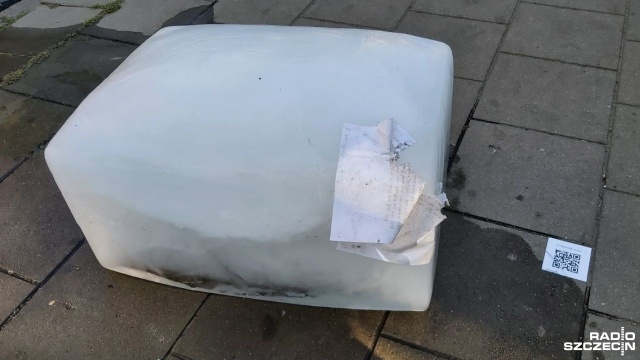 Wprawka działanie artystyczne reżyserki teatralnej Weroniki Fibich i artystki sztuk wizualnych Natalii Szostak, które rozpoczęło we wtorek w Szczecinie Spoiwa Kultury. To festiwal organizowany przez Teatr Kana.