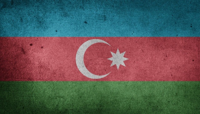 W Azerbejdżanie od poniedziałku obowiązuje stan wojenny. W niedzielę azerbejdżańska armia rozpoczęła operację zajmowania wsi w rejonie Górskiego Karabachu.