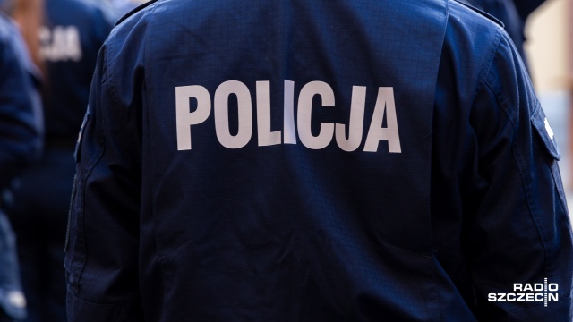 Zwłoki kobiety wyłowiono w szczecińskich Podjuchach. Znajdowały się w wodzie w okolicach mostu kolejowego.