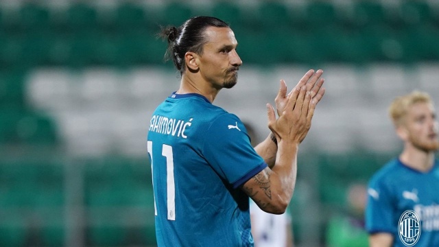 Szwedzki sąd skazał na karę grzywny mężczyznę, który rok temu napisał Judasz na drzwiach sztokholmskiej rezydencji piłkarza Zlatana Ibrahimovica.