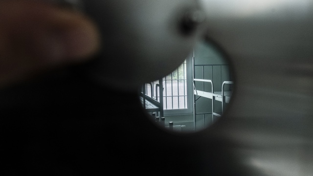 Rafał Gaweł, szef Ośrodka Monitorowania Zachowań Rasistowskich i Ksenofobicznych otrzymał azyl w Norwegii. Gaweł został w Polsce skazany na dwa lata więzienia i był ścigany listem gończym.