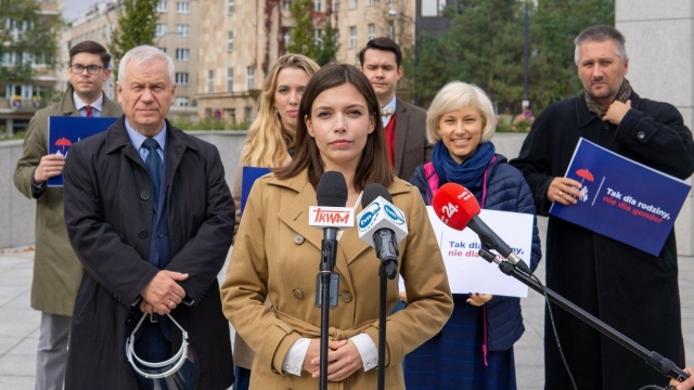 Rozpoczyna się zbiórka podpisów pod inicjatywą obywatelską, która ma na celu wypowiedzenie Konwencji stambulskiej.