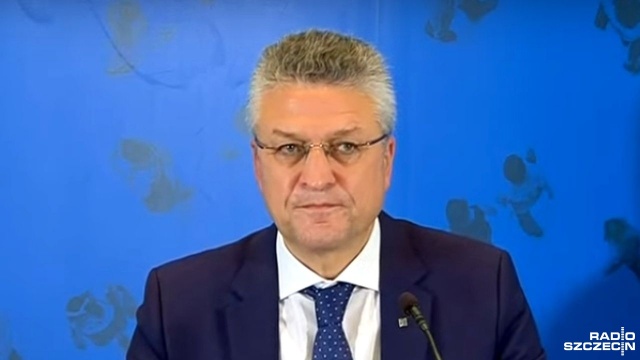 Jak poinformował szef Instytutu Roberta Kocha, Lothar Wieler w ciągu ostatniej doby stwierdzono w Niemczech aż 11287 nowych zakażeń koronawirusem. Zarażony jest także minister zdrowia Jens Spahn, który jeszcze w środę brał udział w posiedzeniu gabinetu Angeli Merkel.