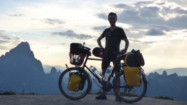 Z australijskiego Sydney do domu w Szczecinie wracał... rowerem. Podróżnik Daniel Kocuj - bo o nim mowa - opisał swoje przygody i wydał książkę. Bike039owa podróż, część I właśnie trafiła do księgarń.