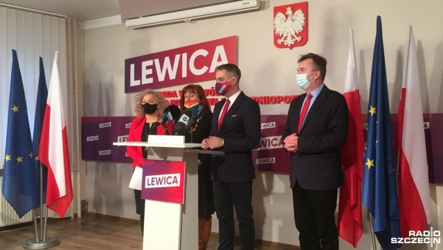 Budżet na przyszły rok ma pomóc Polsce wyjść z zapaści po epidemii Covid-19 - mówił w środę w Szczecinie Krzysztof Gawkowski, przewodniczący klubu parlamentarnego Lewicy.