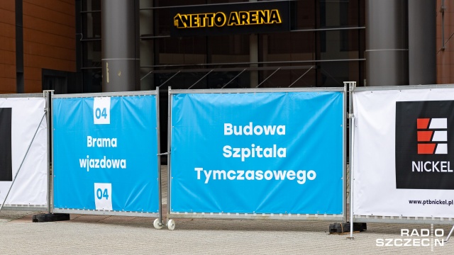 Coraz bliżej zakończenia prac w dwóch lokalizacjach szpitala tymczasowego w Szczecinie - w hali Netto Arena i budynku M w Samodzielnym Publicznym Szpitalu Klinicznym nr 2 Pomorskiego Uniwersytetu Medycznego.