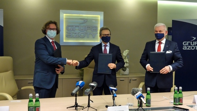 150 tysięcy złotych trafi do szpitala przy Unii Lubelskiej w Szczecinie. Pieniądze na walkę z epidemią koronawirusa przekaże Grupa Azoty.