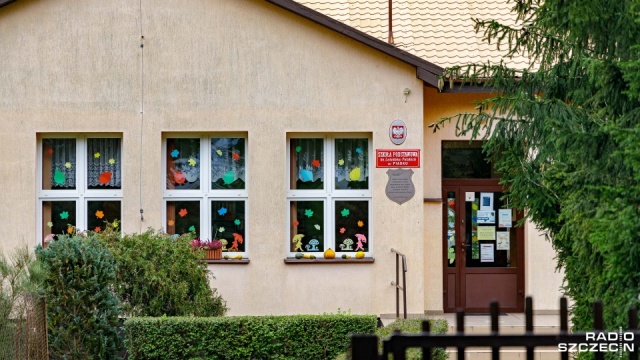 Kurator: szkoła w Piasku powinna zostać