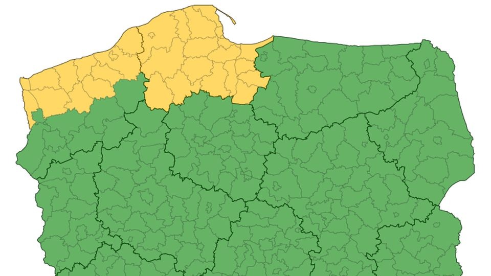 Meteorolodzy prognozują, że wiatr osiągnie tu prędkość od 30 do 55 kilometrów na godzinę, w porywach do 85 kilometrów na godzinę, głównie nad samym morzem. źródło: http://www.pogodynka.pl/ostrzezenia