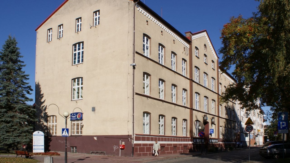 Kołobrzeg. Siedziba urzędu miasta. źródło: https://en.wikipedia.org/wiki/Ko%C5%82obrzeg.