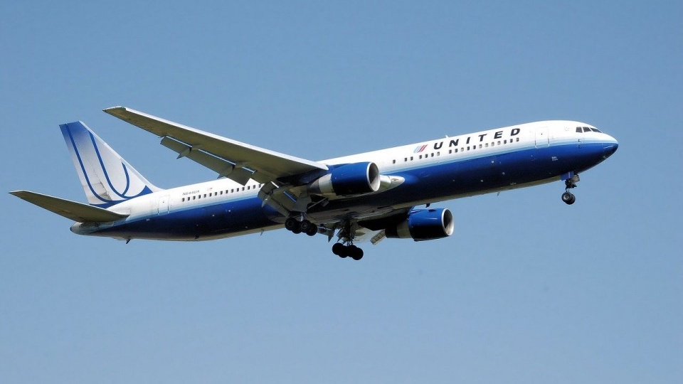 Amerykańskie linie lotnicze United Airlines. Fot. pixabay.com / ID 272447 (CC0 domena publiczna)
