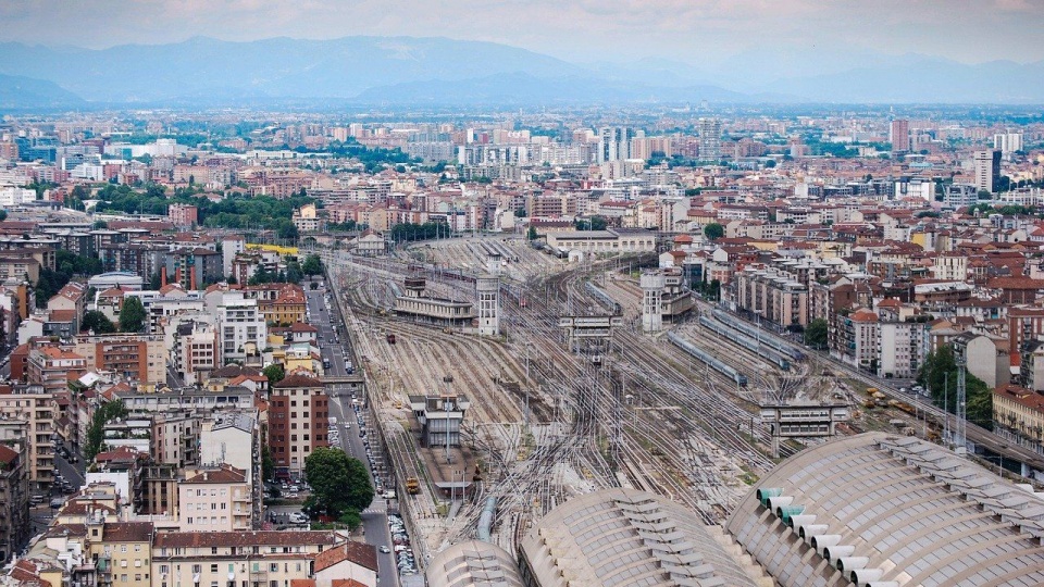Mediolan to miasto w północnych Włoszech, stolica prowincji Mediolan i regionu Lombardia. Fot. pixabay.com / mirkobozzato (CC0 domena publiczna)
