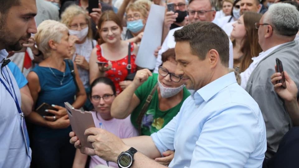 Rafał Trzaskowski poprosił również o determinację w ostatnich dniach kampanii wyborczej oraz zaapelował o pójście na wybory. źródło: https://www.facebook.com/rafal.trzaskowski/