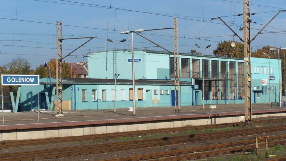 Przebudowa zakończy się jesienią przyszłego roku, będzie kosztować 25 mln złotych. źródło: https://pl.wikipedia.org/wiki/Goleni%C3%B3w_(stacja_kolejowa)