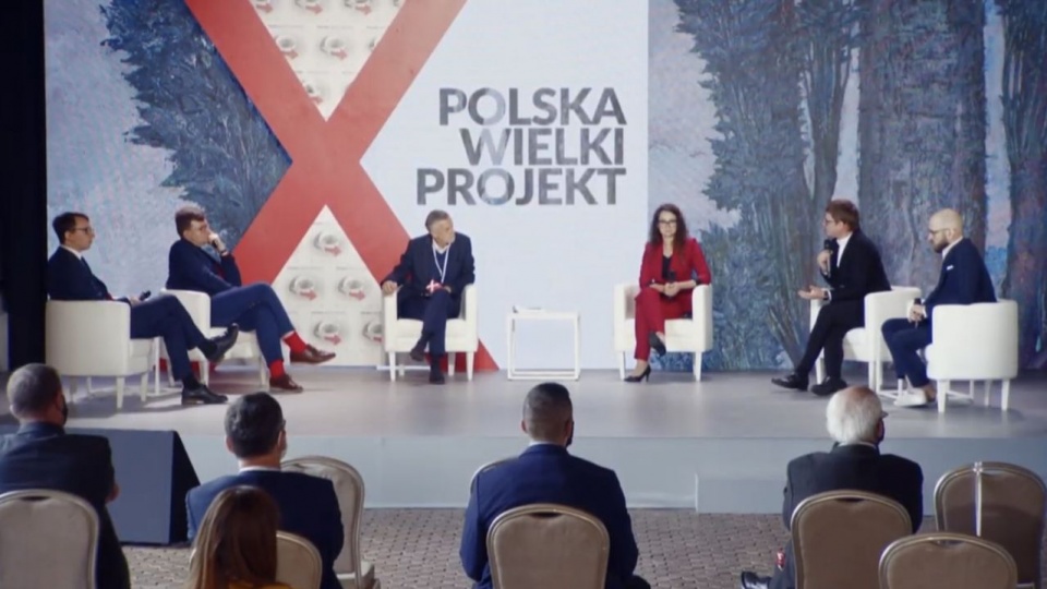 źródło: https://twitter.com/LukaszMezyk/status/1314522660160909313/photo.