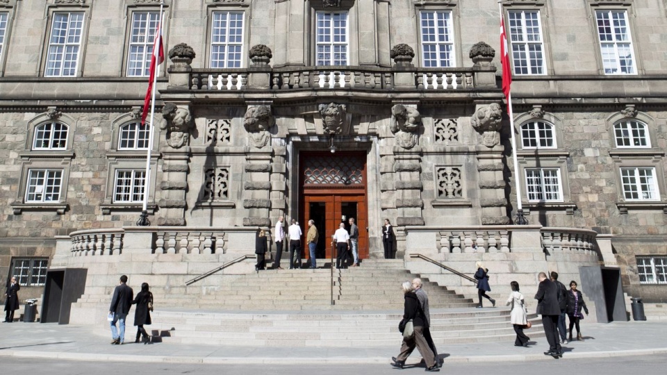 Fot. Anders Hviid/ ft.dk/da/billeder_fra_christiansborg/christiansborg_udefra/05