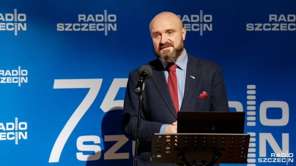 Uroczystość otworzył Artur Kubaj – prezes Radia Szczecin. Fot. Robert Stachnik