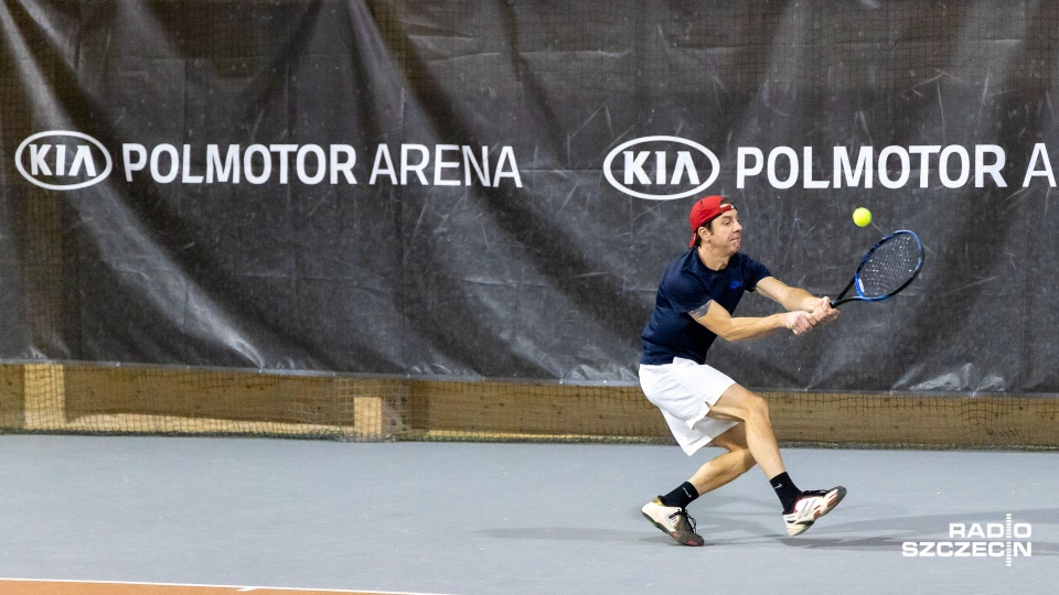 Turnieje deblowe w kategorii open i kobiet zostały rozegrany na kortach hali KIA Polmotor Arena. Fot. Robert Stachnik [Radio Szczecin]
