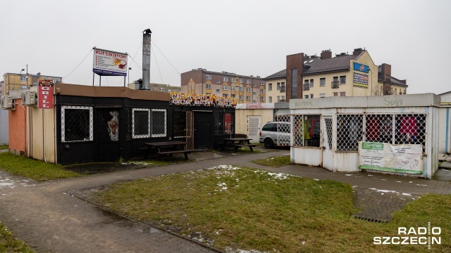 Fot. Robert Stachnik [Radio Szczecin] Targowisko w Dębnie zostanie przeniesione. Handlarze są przeciwni [ZDJĘCIA]