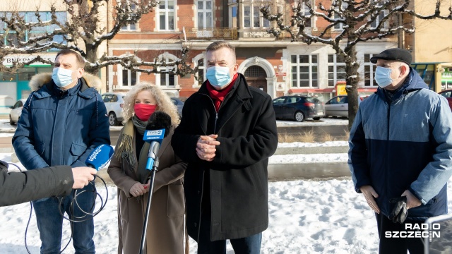 Fot. Robert Stachnik [Radio Szczecin] Posłanka Lewicy: "rząd chce ustanawiać prawo na wzór doktryny katolickiej" [ZDJĘCIA]