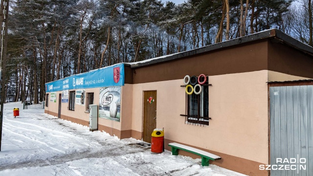 Fot. Robert Stachnik [Radio Szczecin] Będzie remont zaplecza chociwelskiego Piasta. "Trzeba to zmienić jak najszybciej" [ZDJĘCIA]