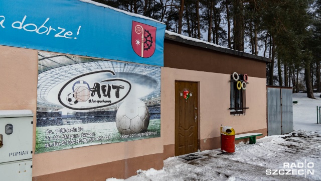 Fot. Robert Stachnik [Radio Szczecin] Będzie remont zaplecza chociwelskiego Piasta. "Trzeba to zmienić jak najszybciej" [ZDJĘCIA]