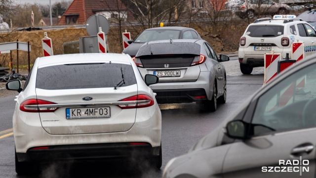 Fot. Robert Stachnik [Radio Szczecin] Drogowy raport z Podjuch. Utrudnienia mniejsze niż na Estakadzie [WIDEO, ZDJĘCIA]