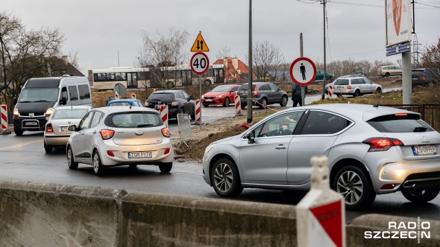 Fot. Robert Stachnik [Radio Szczecin] Drogowy raport z Podjuch. Utrudnienia mniejsze niż na Estakadzie [WIDEO, ZDJĘCIA]