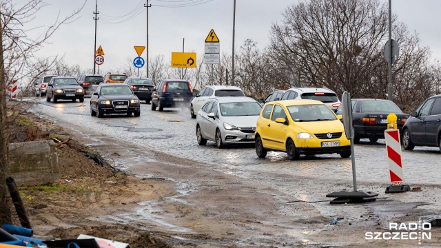 Fot. Robert Stachnik [Radio Szczecin] Drogowy raport z Podjuch. Utrudnienia mniejsze niż na Estakadzie [WIDEO, ZDJĘCIA]